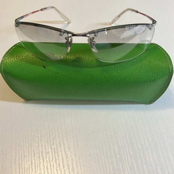 Kate Spade Camilla Sunglasses with case - Picture 2 of 3